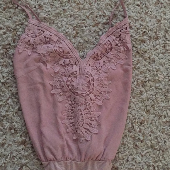 Light pink stylish body suit - Picture 3 of 5
